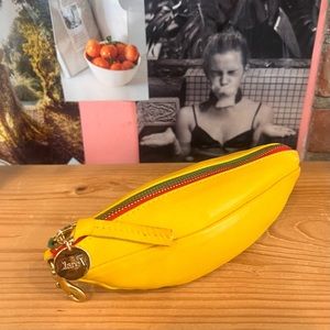 Clare V. Le Banane Pouch